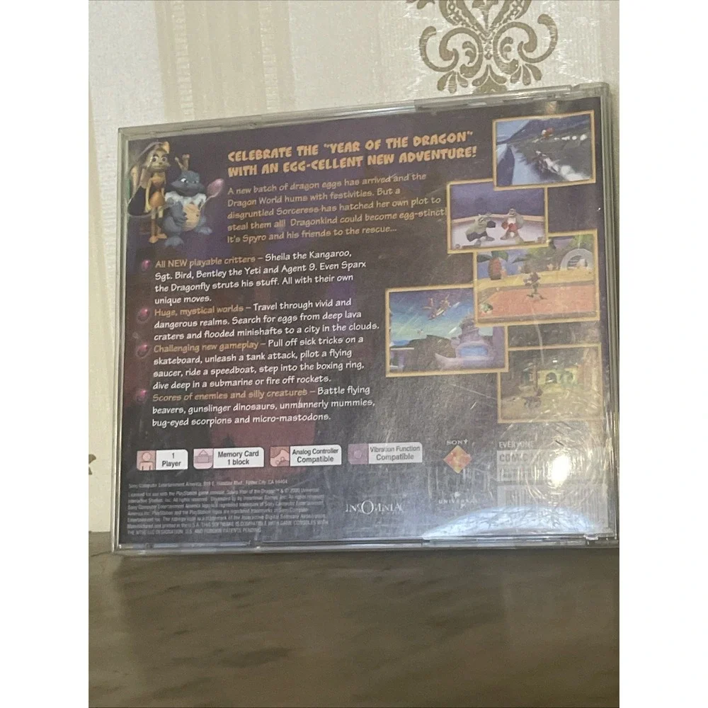 Spyro Year of the Dragon (Sony PlayStation 1, 2000)